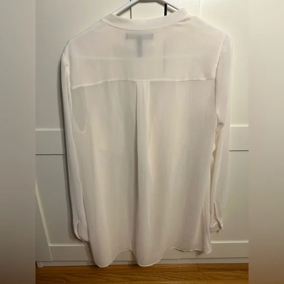 BCBGMAXAZRIA sheer blouse size Medium - Picture 4 of 4